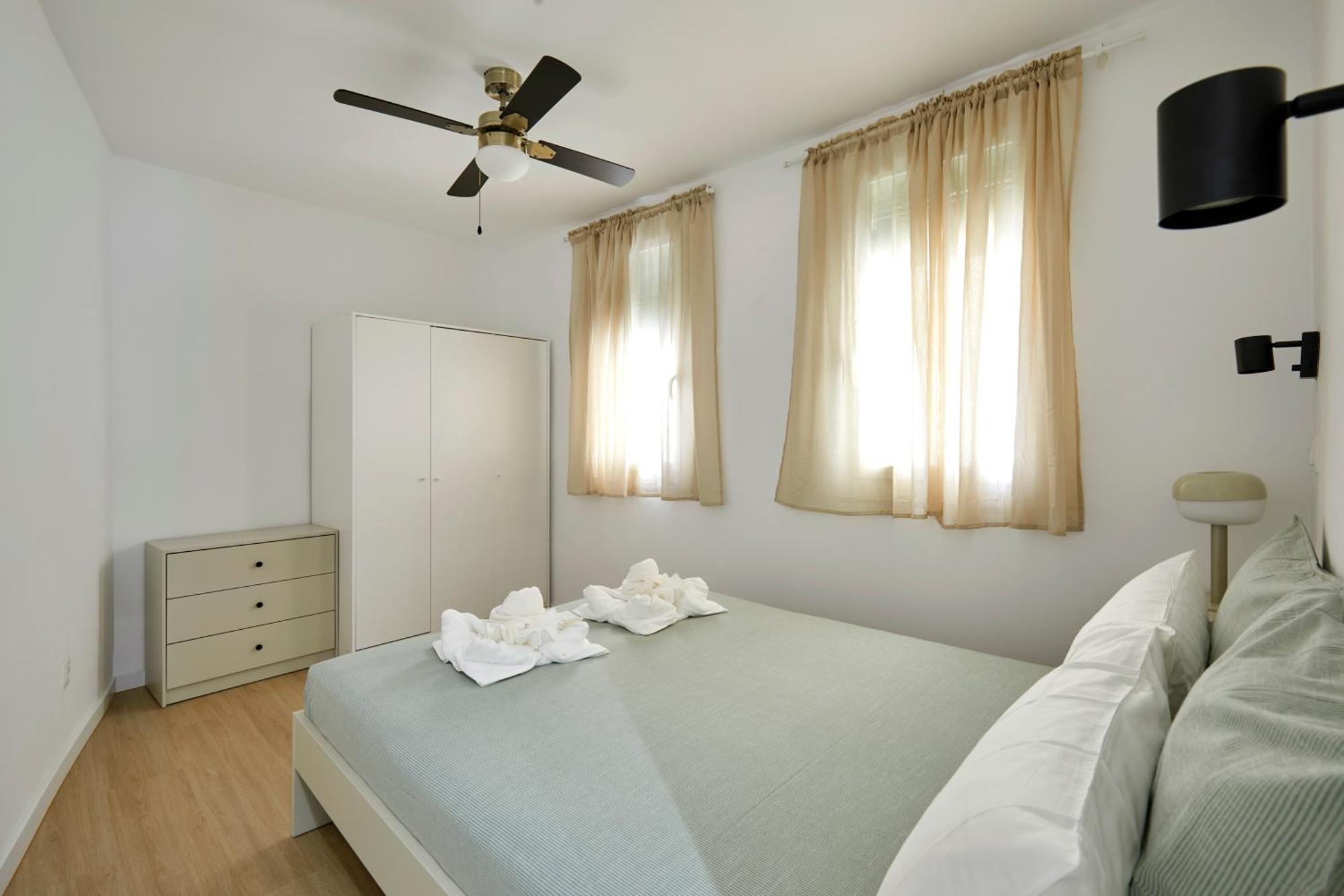 17 Nice Apartment Next To El Molino Barcelona Eksteriør bilde