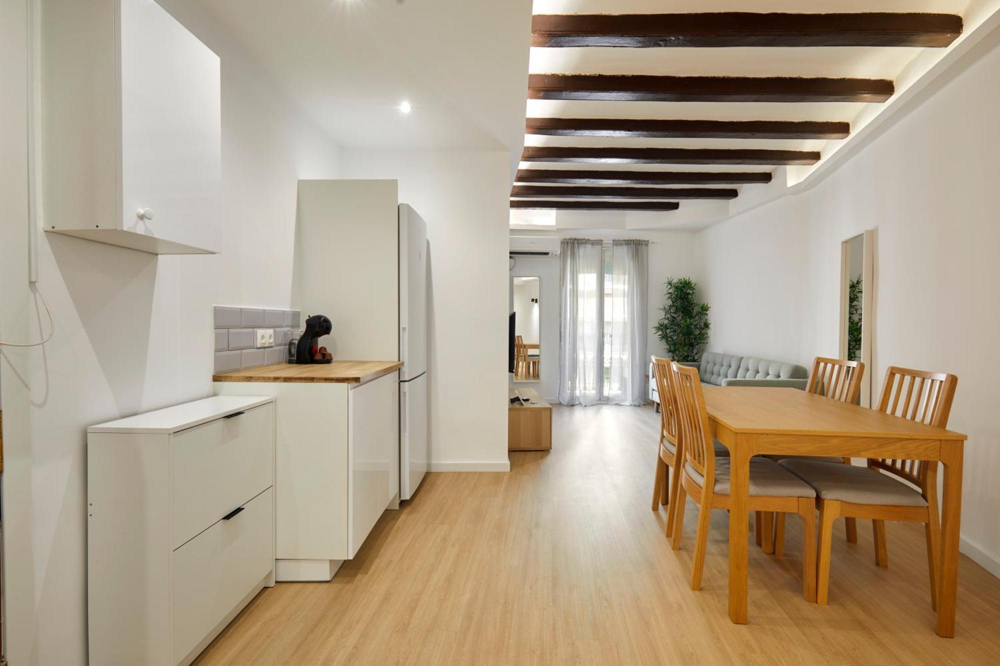 17 Nice Apartment Next To El Molino Barcelona Eksteriør bilde